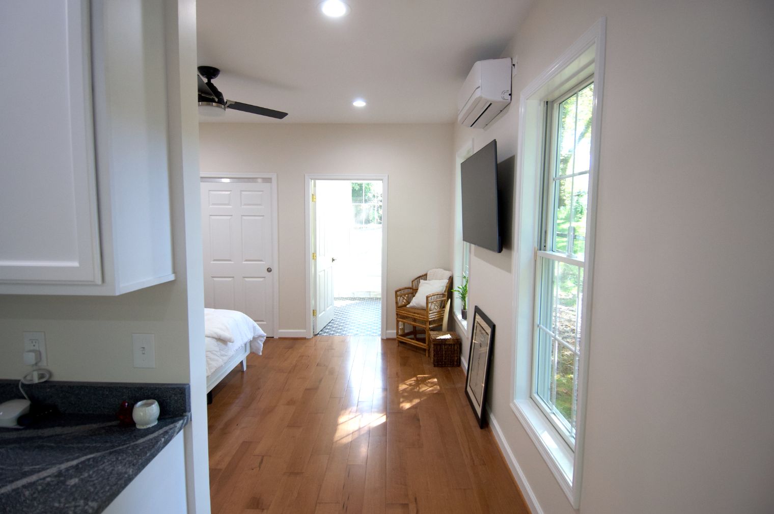 11. InLaw Suite Slideshow