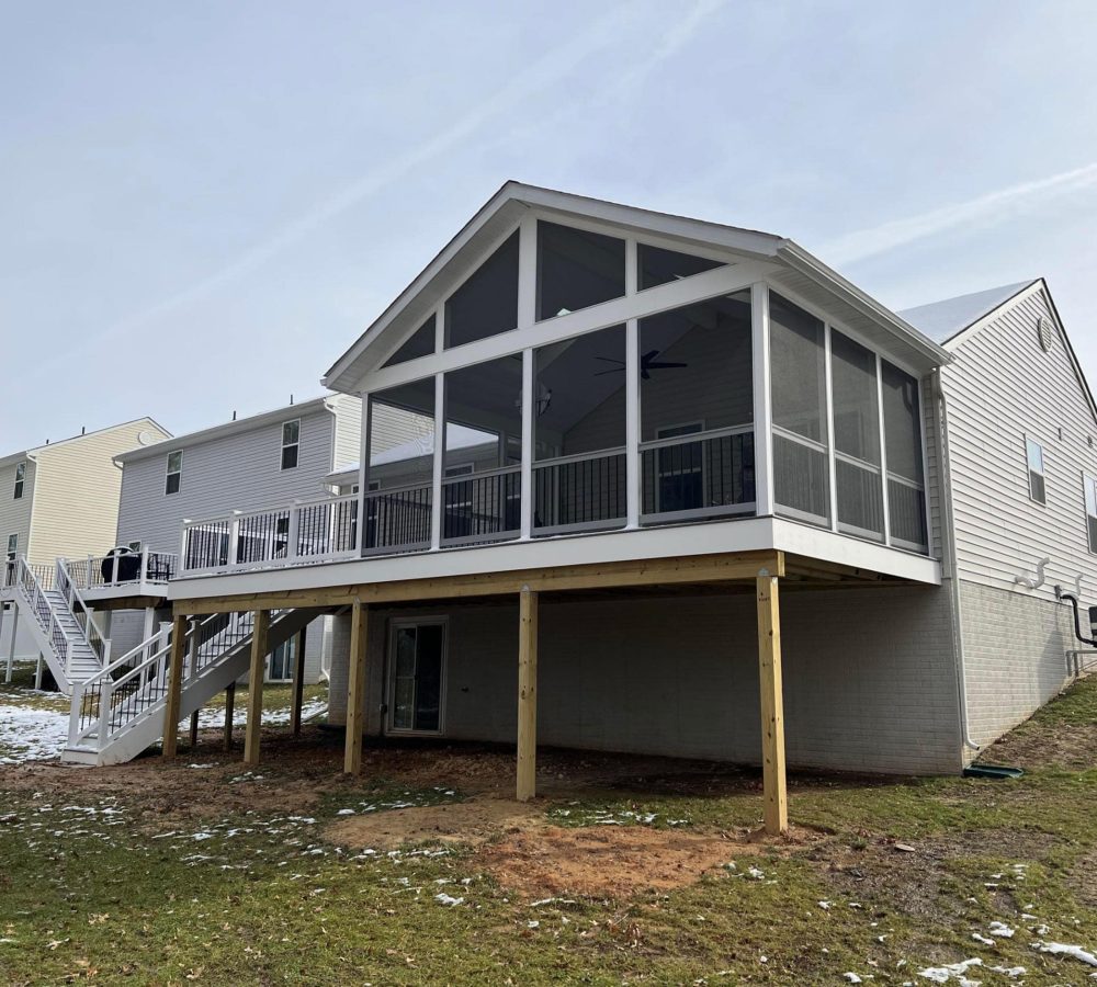 dream-design-build-remodeilng-inc-screened-porches-005-Deck-Screened-Porch-updated